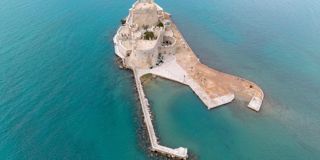 Nafplio’da Yaşamak: Eski Başkentte Sakin Hayat