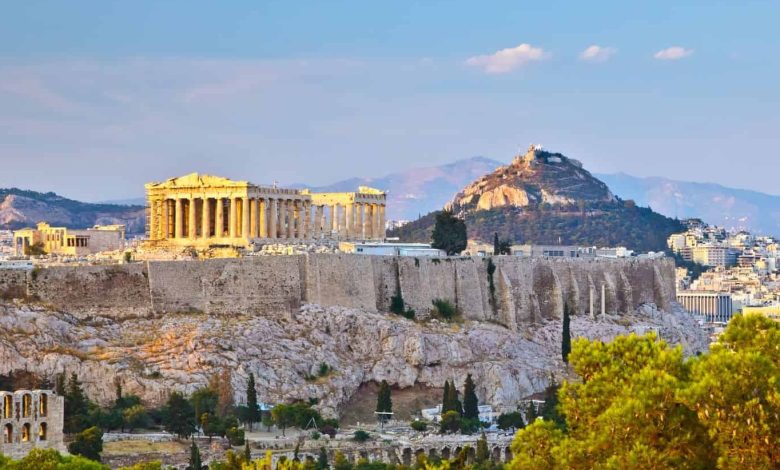 Yunanistan yalnızca denizi ve adalarıyla değil, binlerce yıllık tarihini bugüne taşıyan 20 UNESCO Dünya Mirası alanıyla da dikkat çekiyor