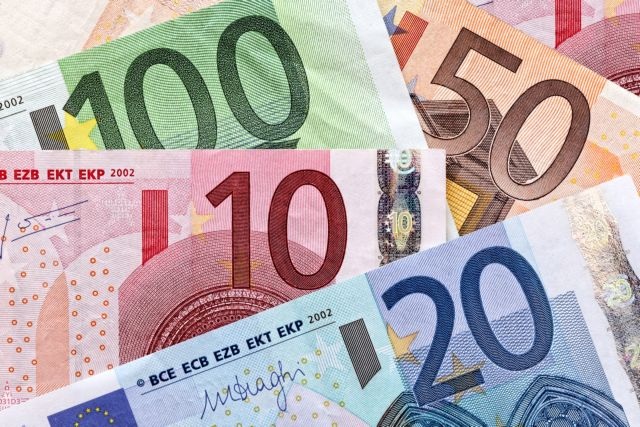 Yunanistan’da 37 bin emekliye toplu ödeme geliyor! 1 Yunanistan’da EFKA, yeni katsayılara göre henüz yeniden hesaplanmayan emekliler için yeni ödeme sürecine hazırlanıyor.